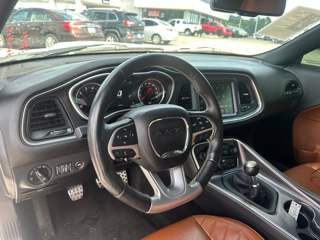 Used 2016 Dodge Challenger SRT w/ Technology Group RWD image 13