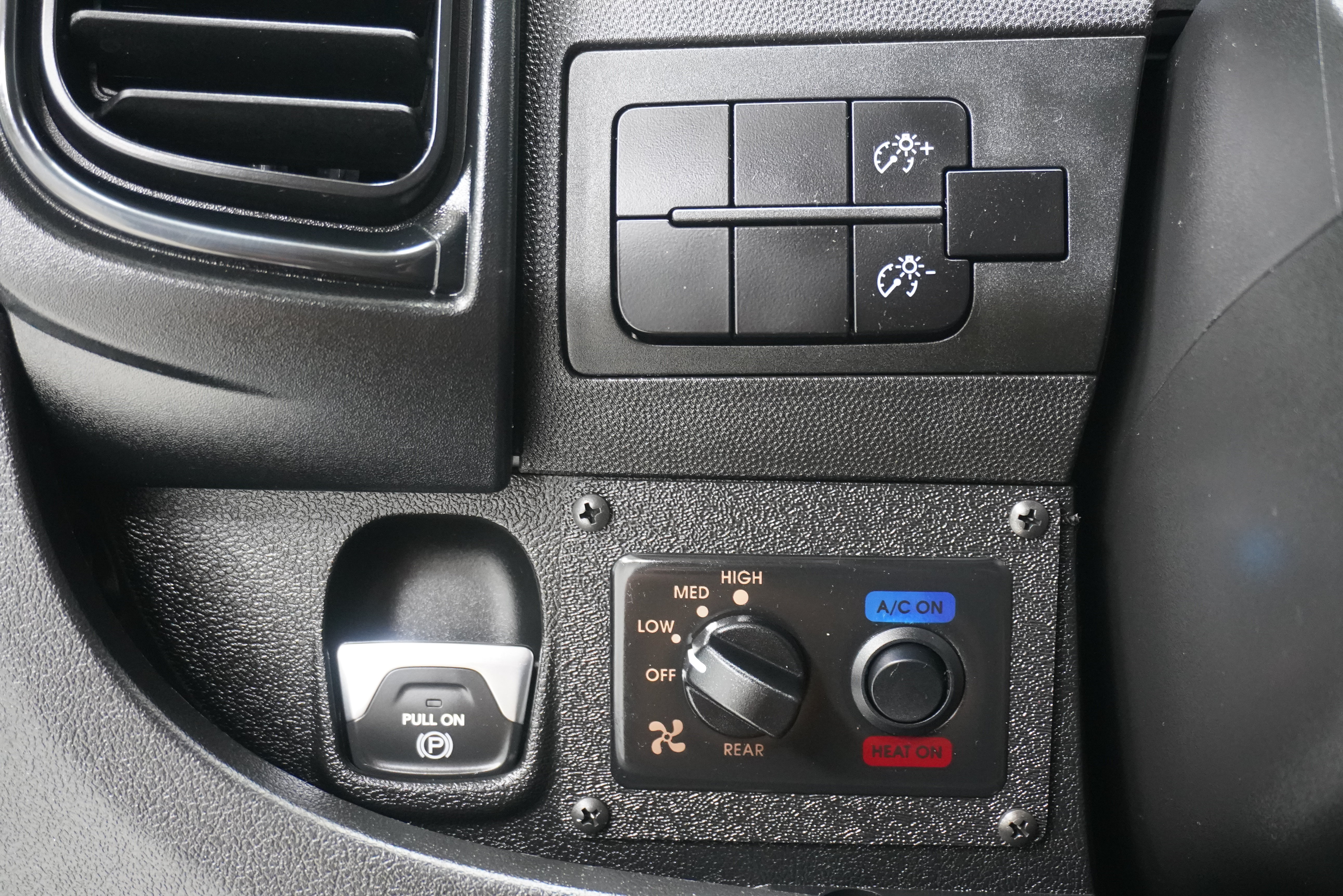 Used 2023 RAM ProMaster 1500 FWD image 18