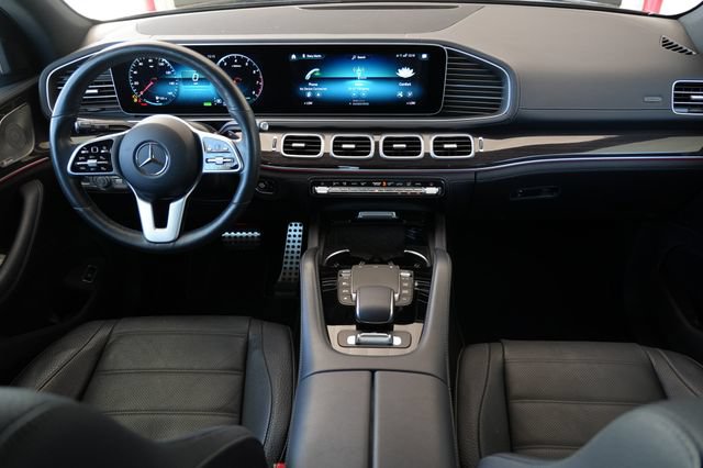 Used 2021 Mercedes-Benz GLS 580 4MATIC image 10