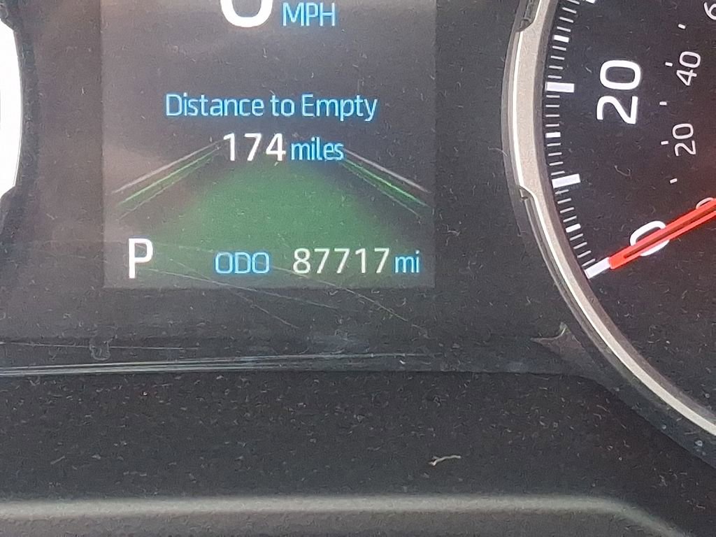 Used 2021 Toyota RAV4 XLE image 20