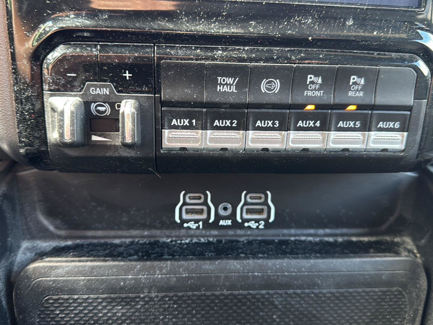 Used 2025 RAM 2500 Big Horn AWD/4WD image 15