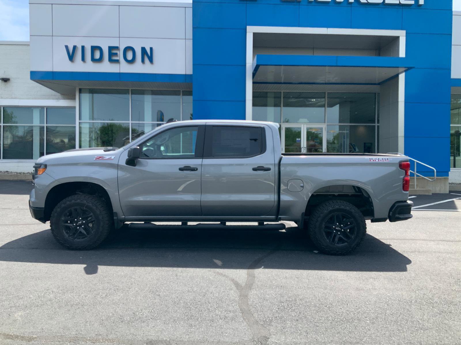 New 2026 Chevrolet Silverado 1500 Custom Trail Boss AWD/4WD image 4