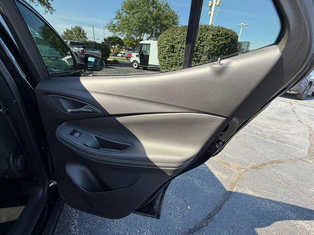 Certified 2023 Buick Encore GX Select FWD image 14