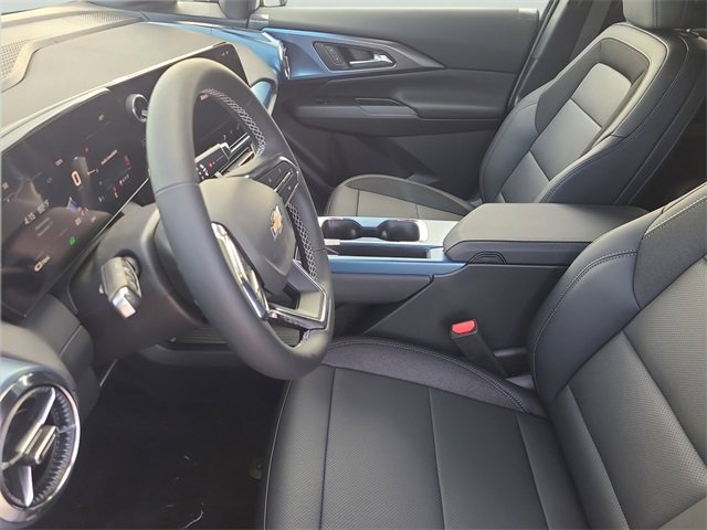 New 2026 Chevrolet Equinox EV LT image 16