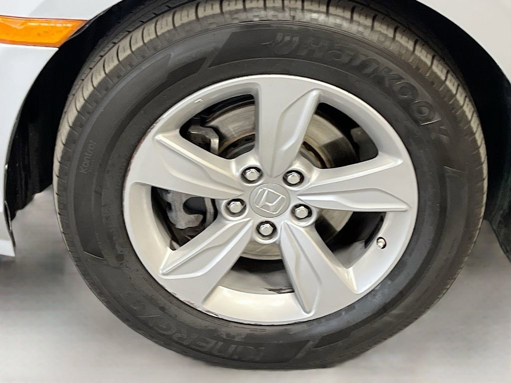 Used 2019 Honda Odyssey EX-L image 32