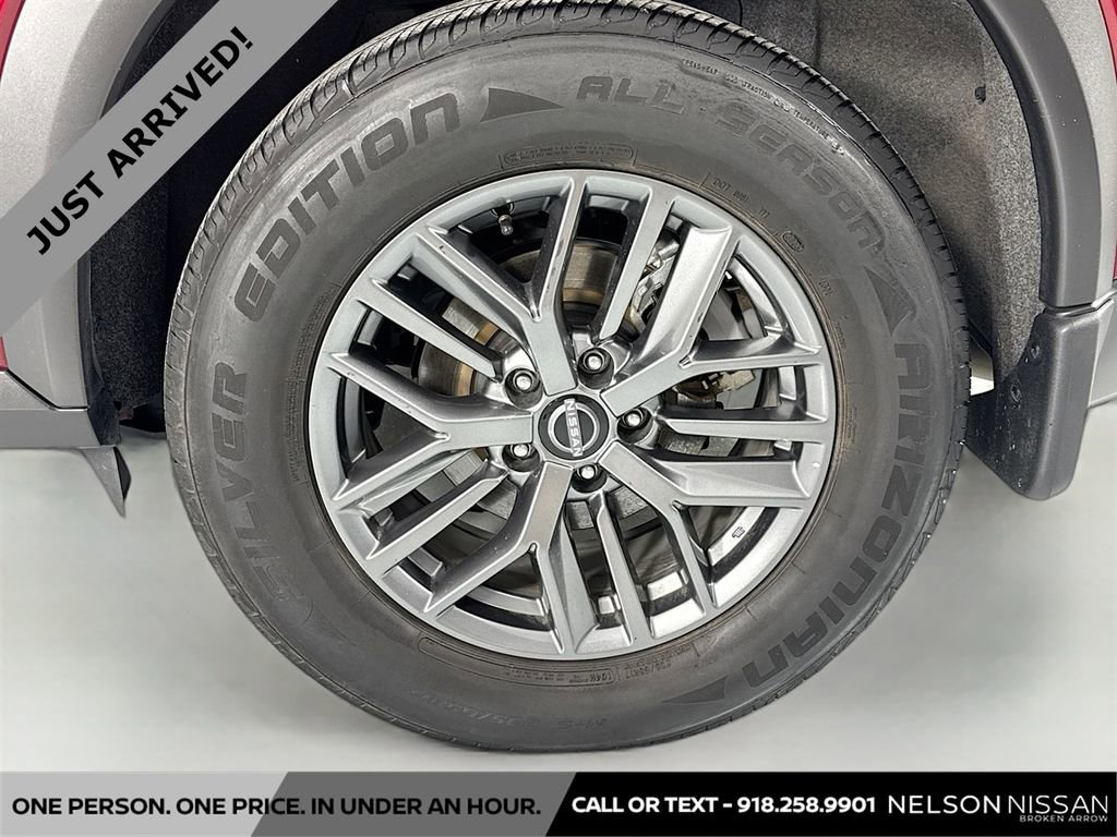 Certified 2022 Nissan Rogue S image 29