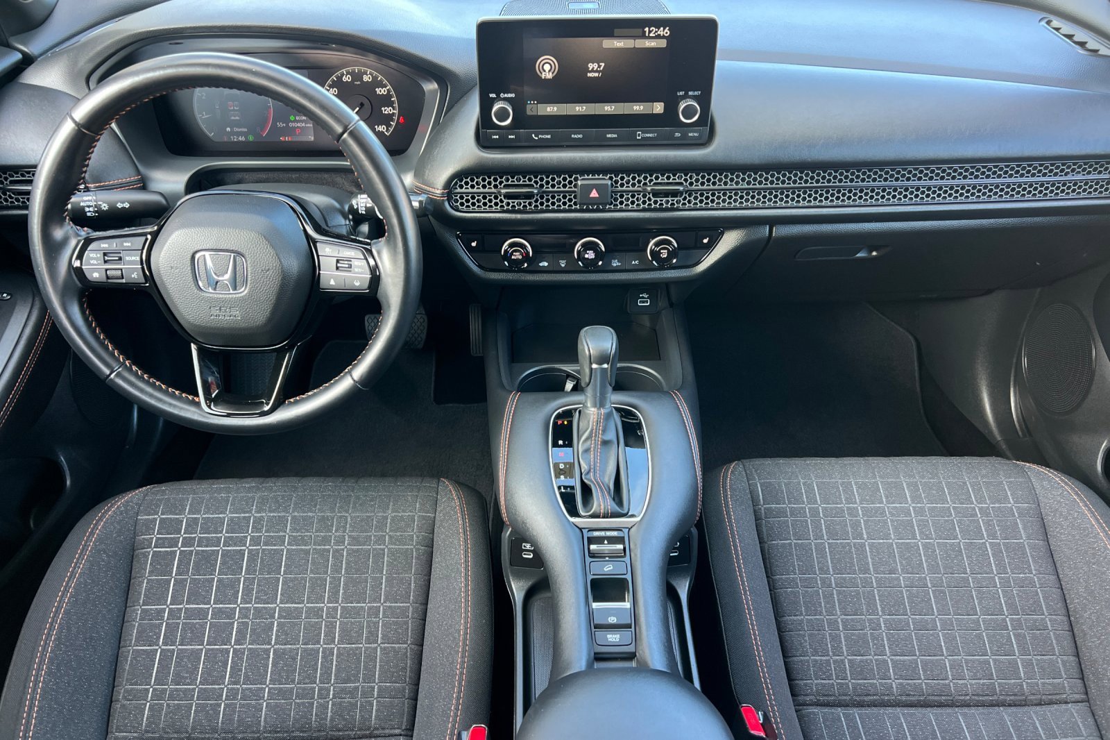 Used 2025 Honda HR-V Sport image 13