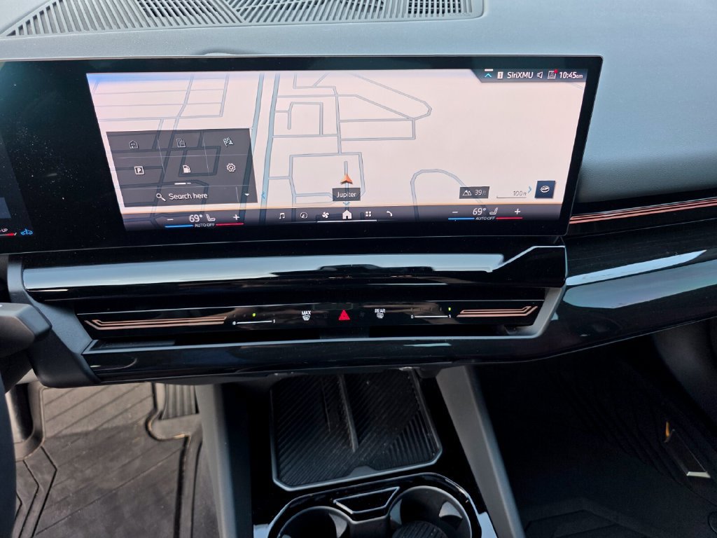 Certified 2025 BMW 530i RWD image 21