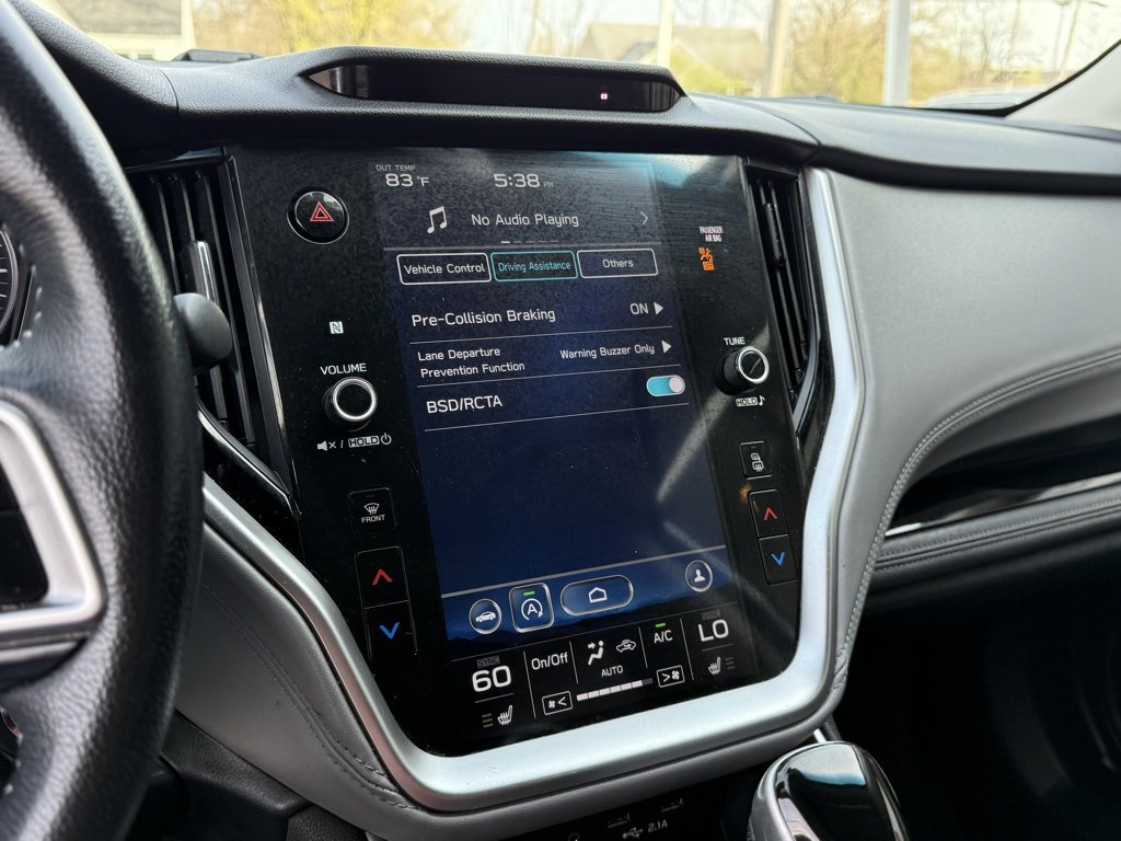 Used 2022 Subaru Outback Limited image 37