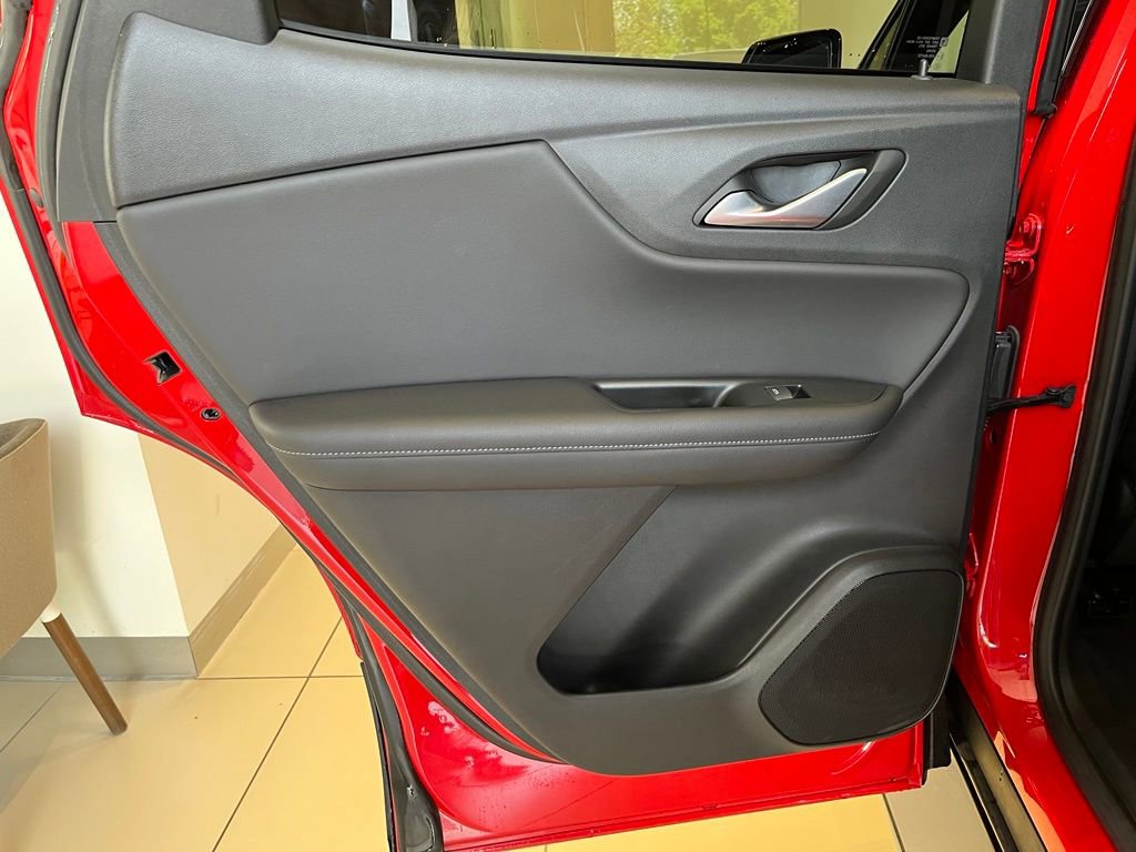 Used 2022 Chevrolet Blazer LT w/ Midnight/Sport Edition AWD/4WD image 26
