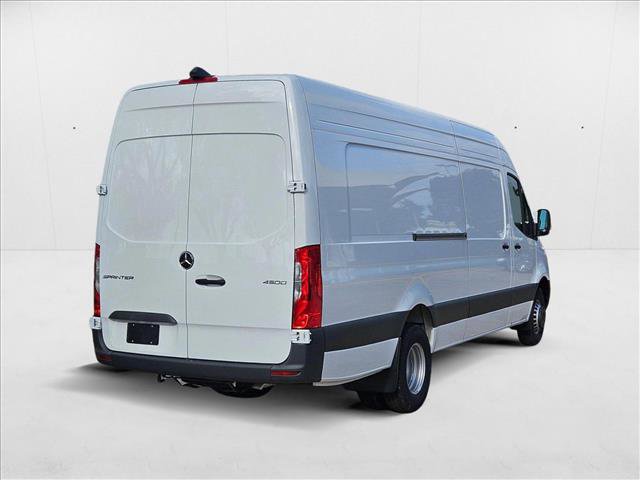 New 2025 Mercedes-Benz Sprinter 4500 image 5