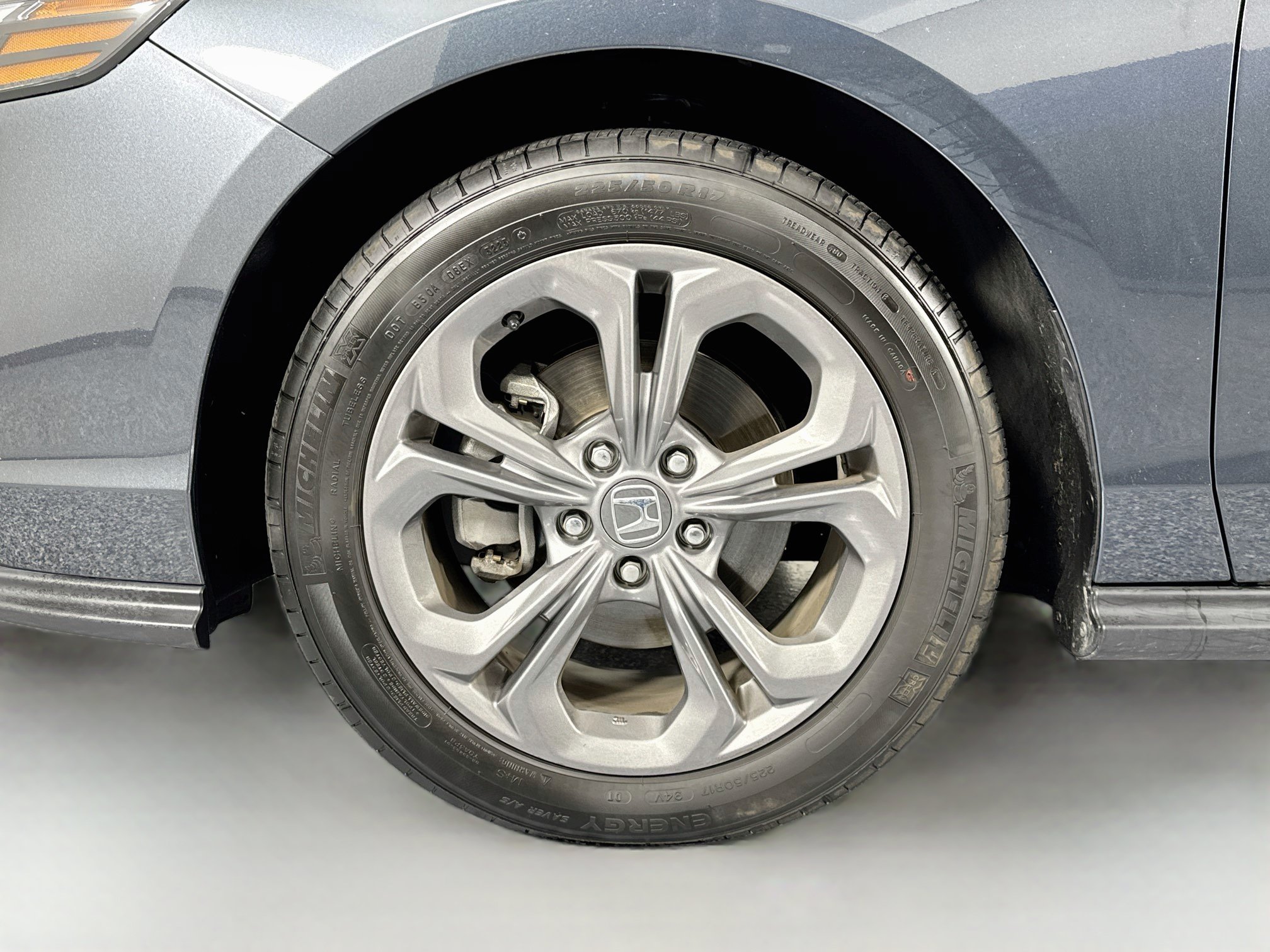 Certified 2024 Honda Accord EX image 30