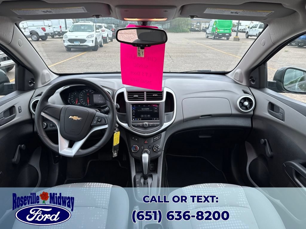 Used 2019 Chevrolet Sonic LT FWD image 11