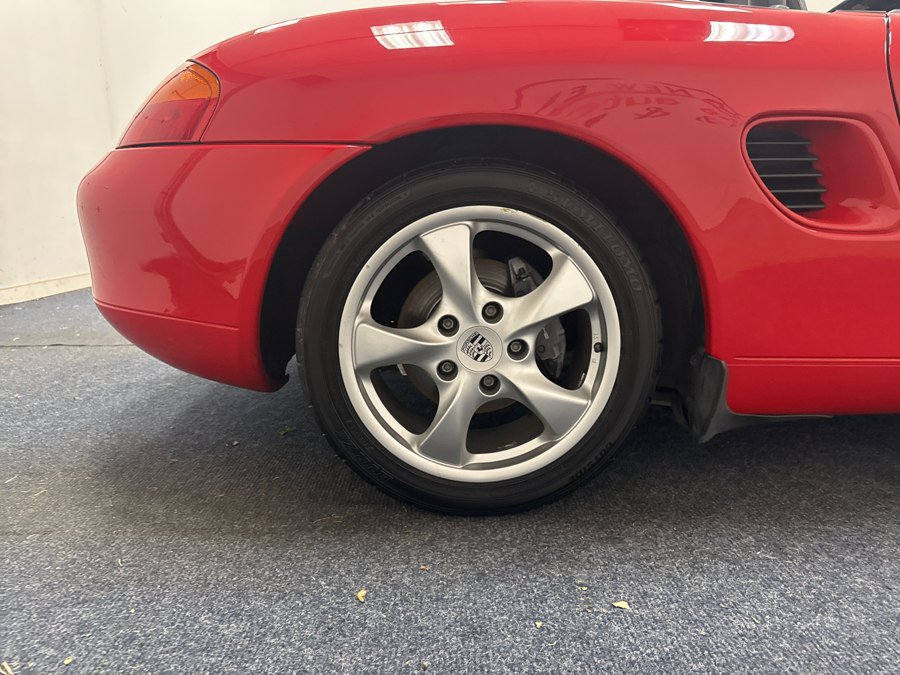 Used 2002 Porsche Boxster RWD image 17