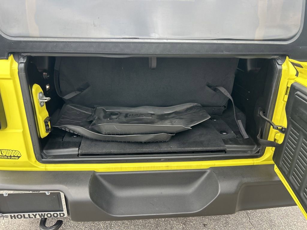 Used 2023 Jeep Wrangler Sport S image 30
