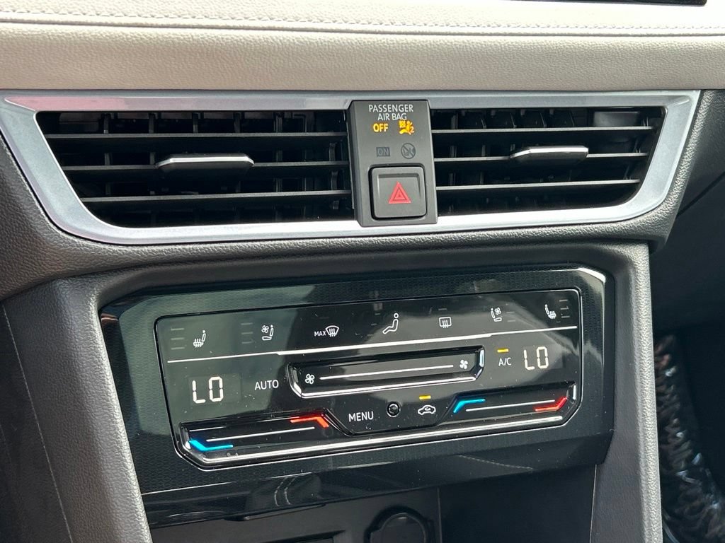 New 2026 Volkswagen Taos SEL AWD/4WD image 37