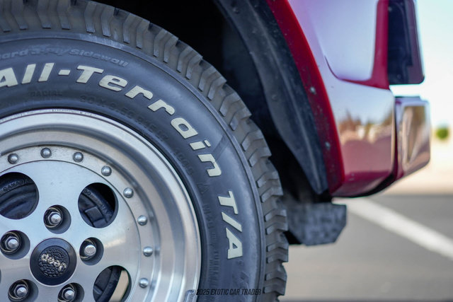 Used 1991 Jeep Wrangler Renegade AWD/4WD image 81