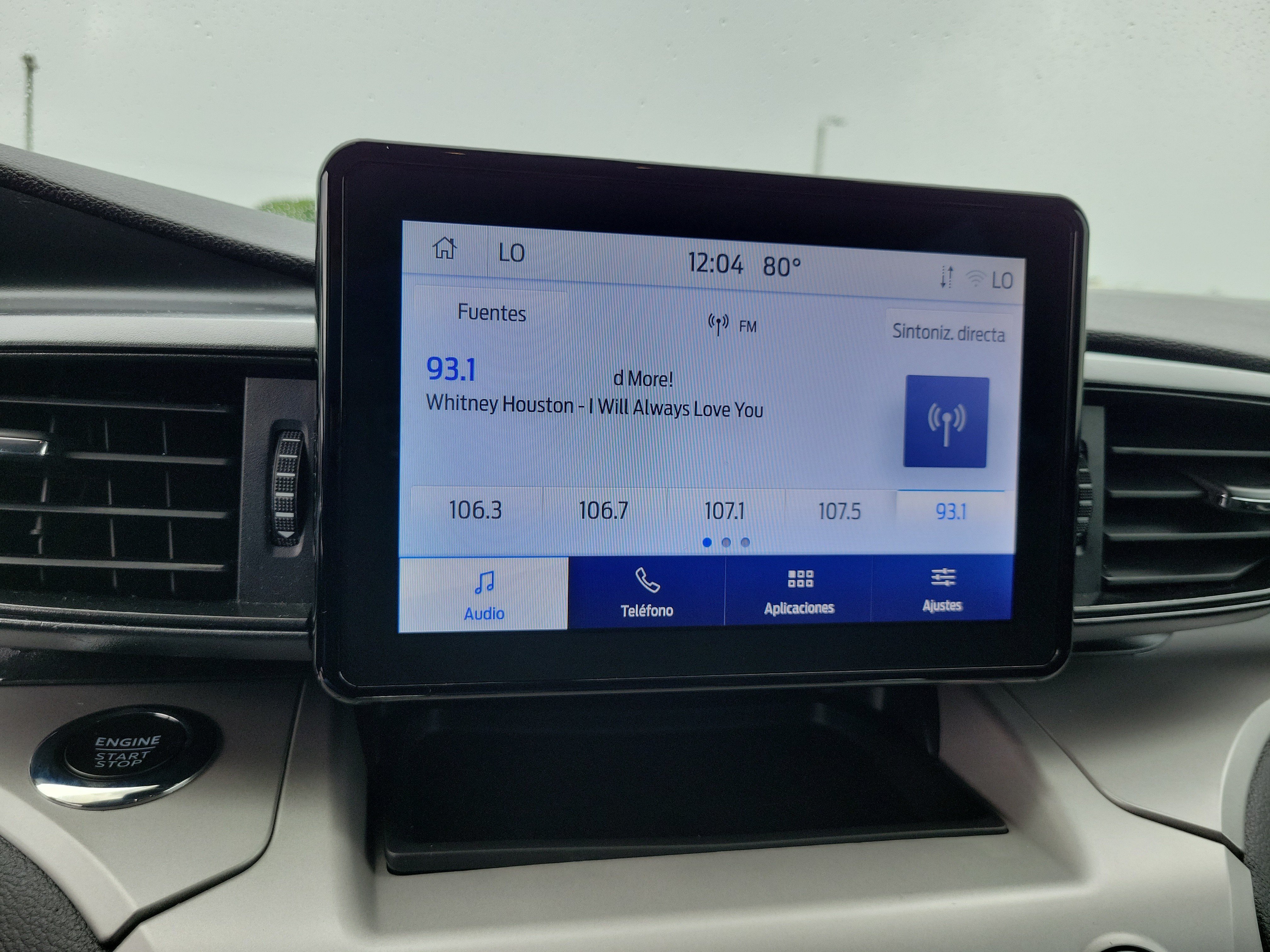 Certified 2024 Ford Explorer XLT RWD image 25