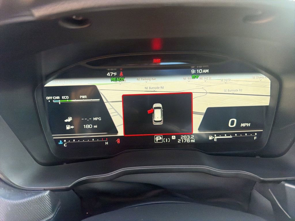 Used 2025 Subaru Forester Premium image 31