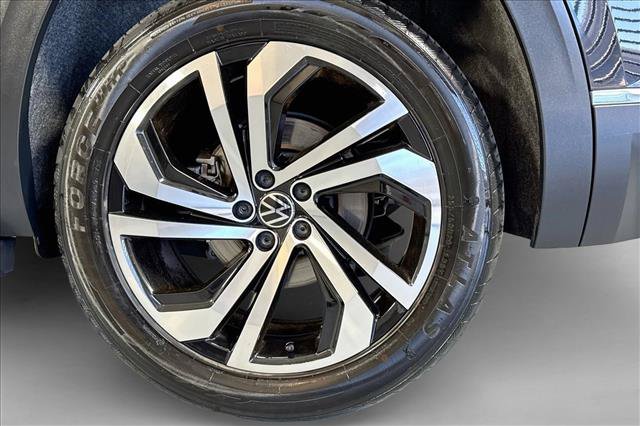 Used 2021 Volkswagen Atlas SEL Premium AWD/4WD image 30