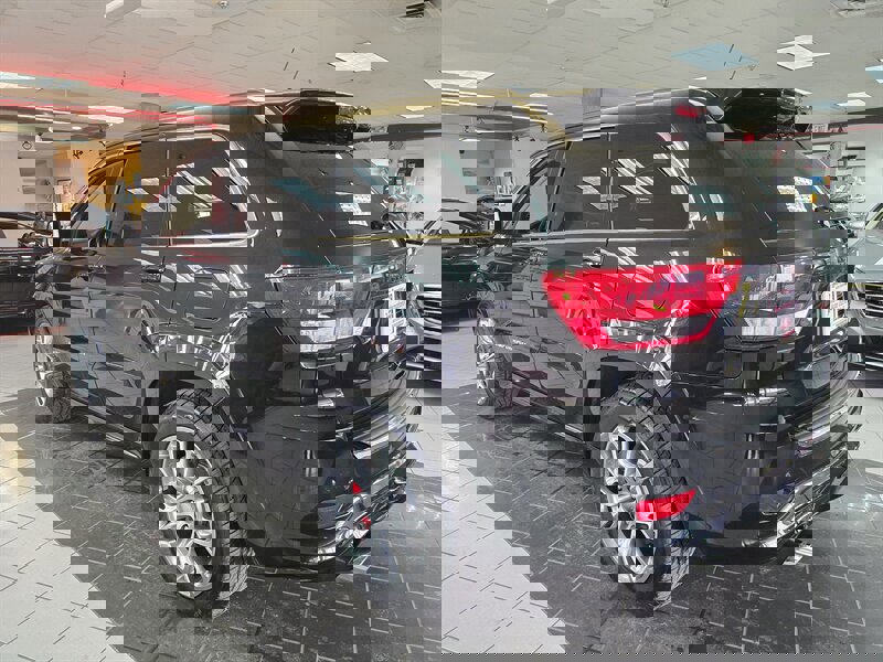 Used 2012 Jeep Grand Cherokee SRT8 w/ Luxury Group II image 5