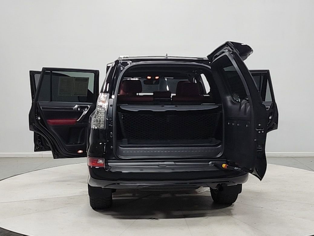 Used 2023 Lexus GX 460 Premium w/ Premium Package AWD/4WD image 14