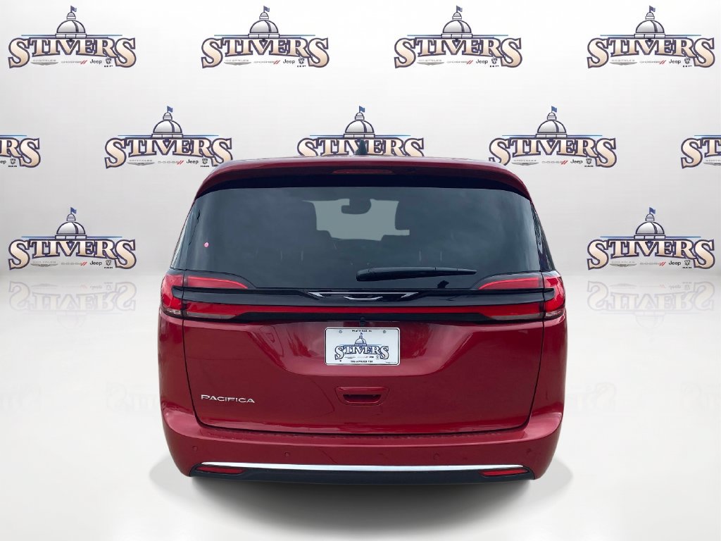 New 2027 Chrysler Pacifica Select FWD image 5
