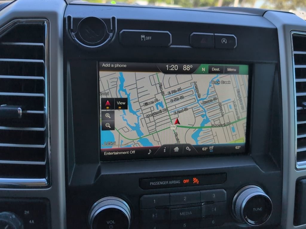 Used 2015 Ford F150 Lariat image 18