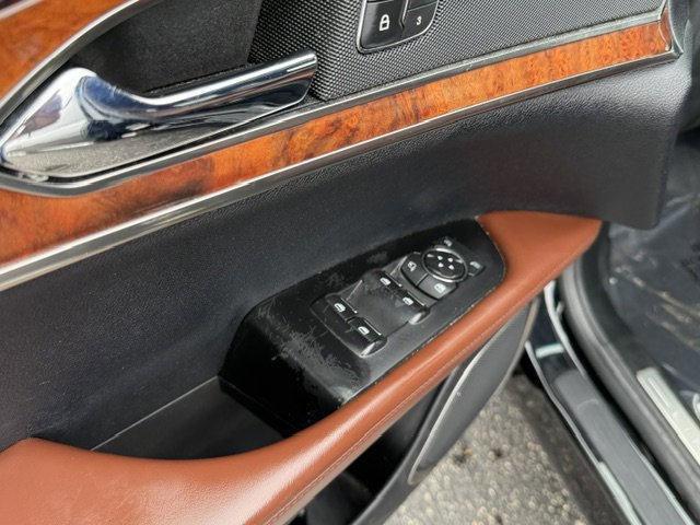 Used 2018 Lincoln MKX Reserve FWD image 11