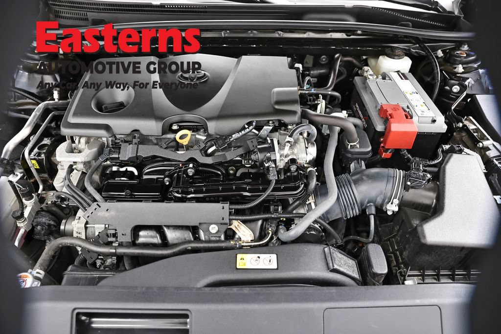 Used 2024 Toyota Camry SE w/ Cold Weather Package FWD image 7