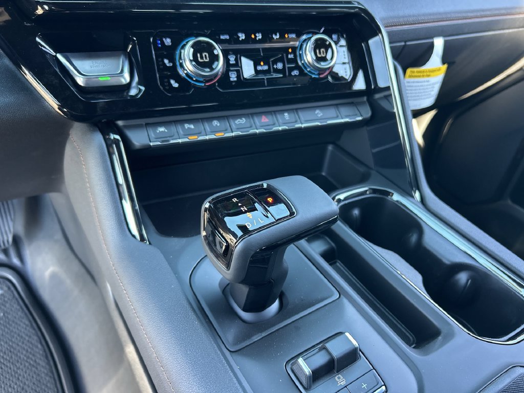 New 2026 GMC Sierra 1500 AT4 w/ Technology Package AWD/4WD image 16