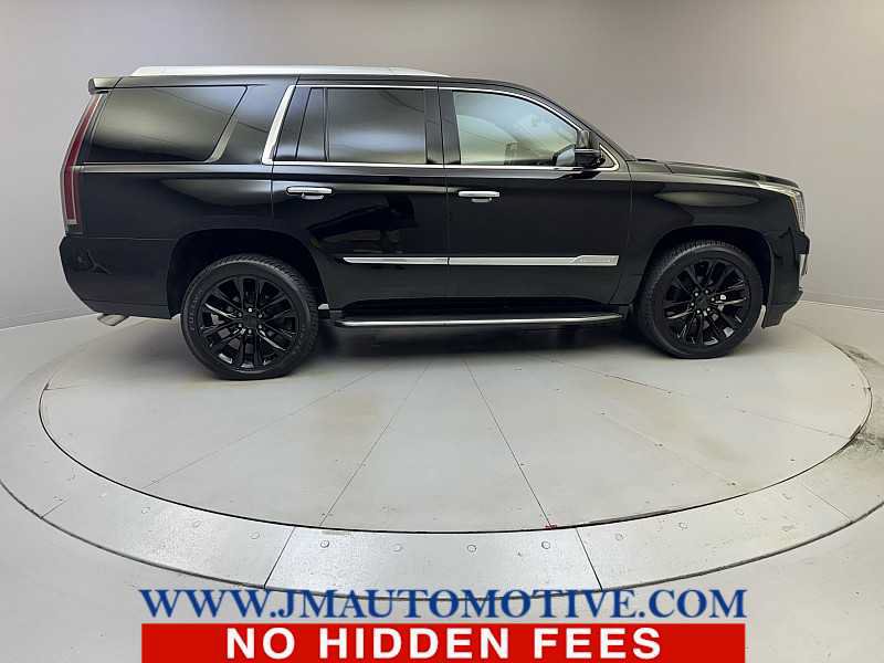 Used 2017 Cadillac Escalade Luxury AWD/4WD image 6