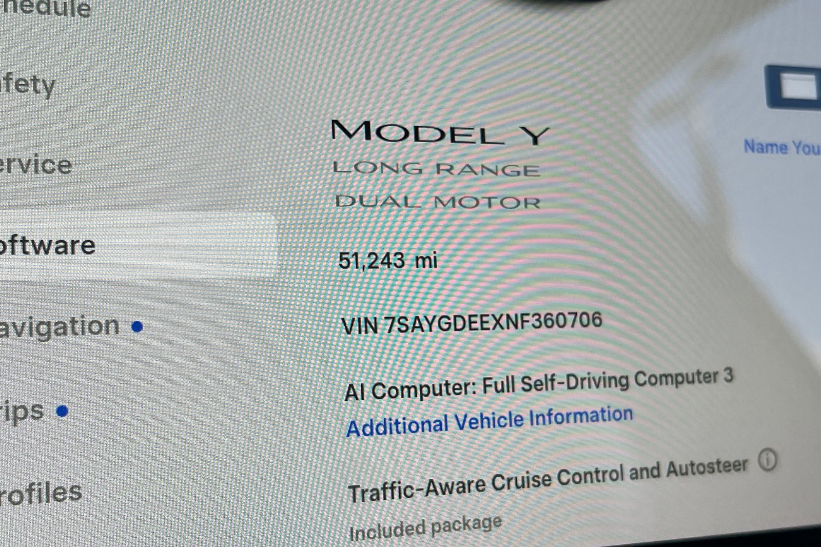 Used 2022 Tesla Model Y Long Range AWD/4WD image 30