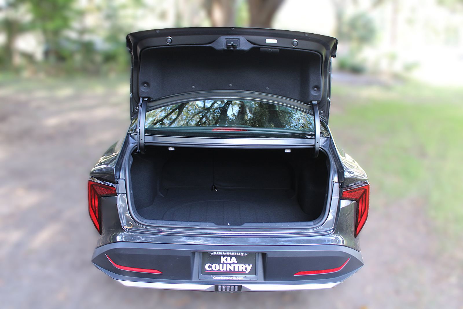 New 2026 Kia K4 LXS image 10