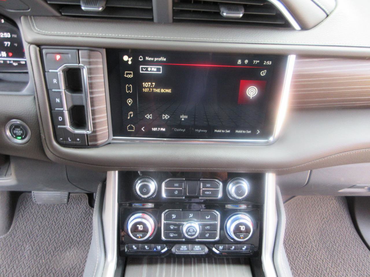 Used 2024 GMC Yukon Denali w/ Advanced Technology Package image 55