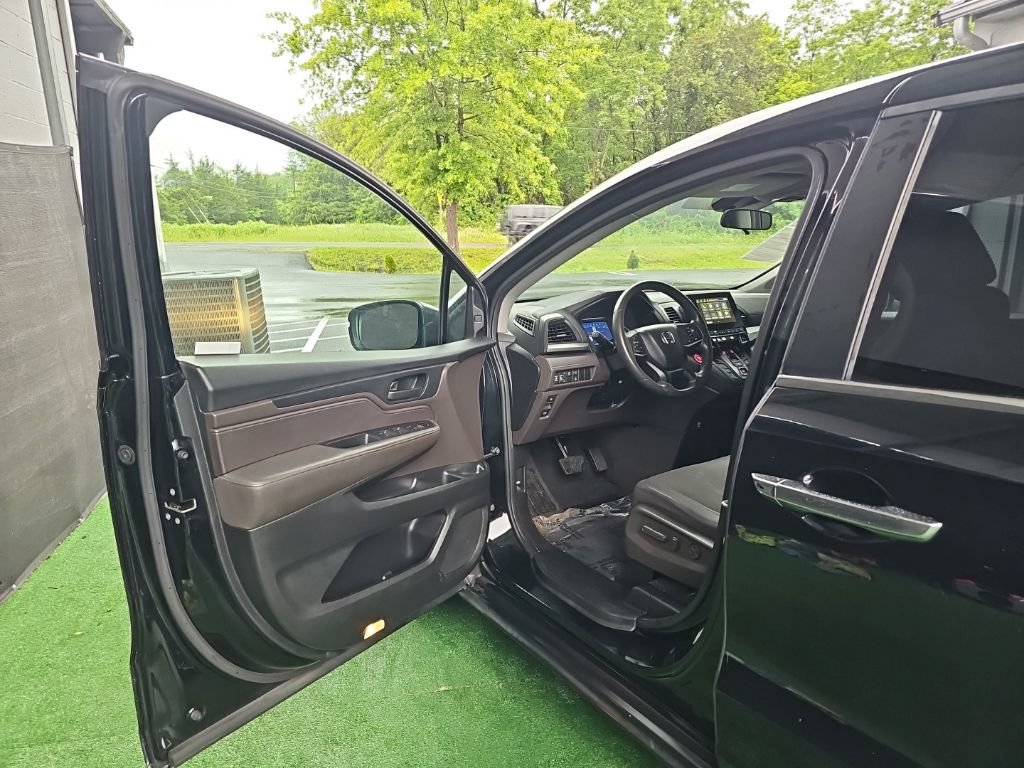 Used 2019 Honda Odyssey EX image 35