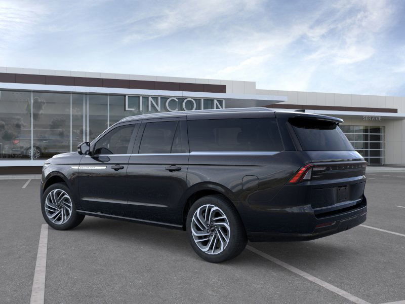 New 2026 Lincoln Navigator L Reserve AWD/4WD image 4