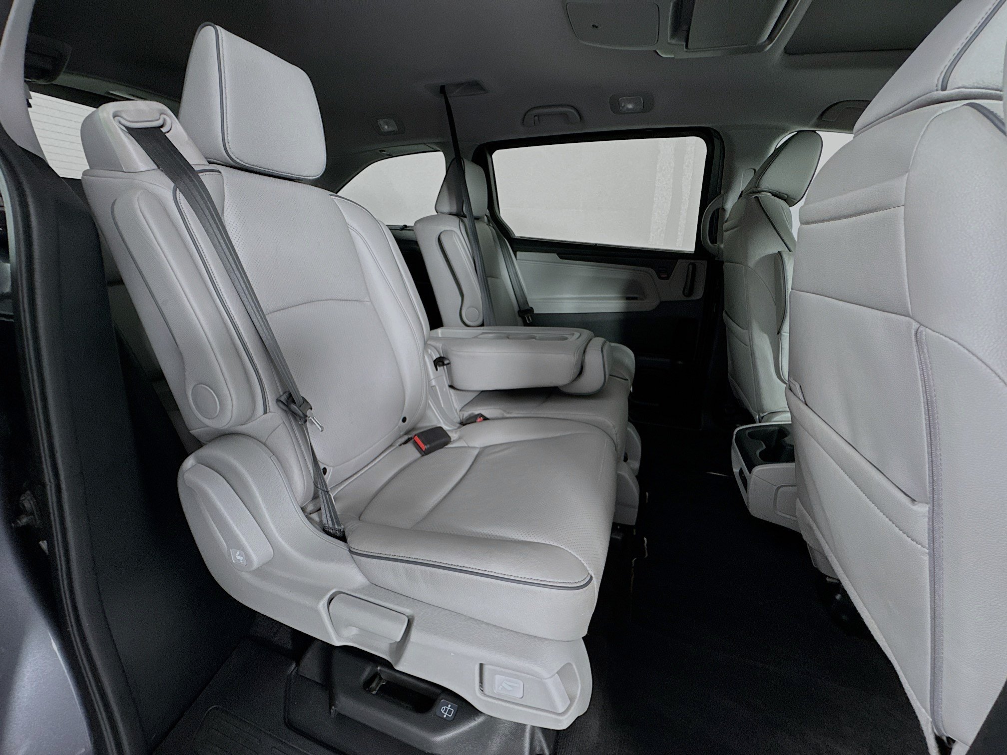 Certified 2024 Honda Odyssey Elite image 30