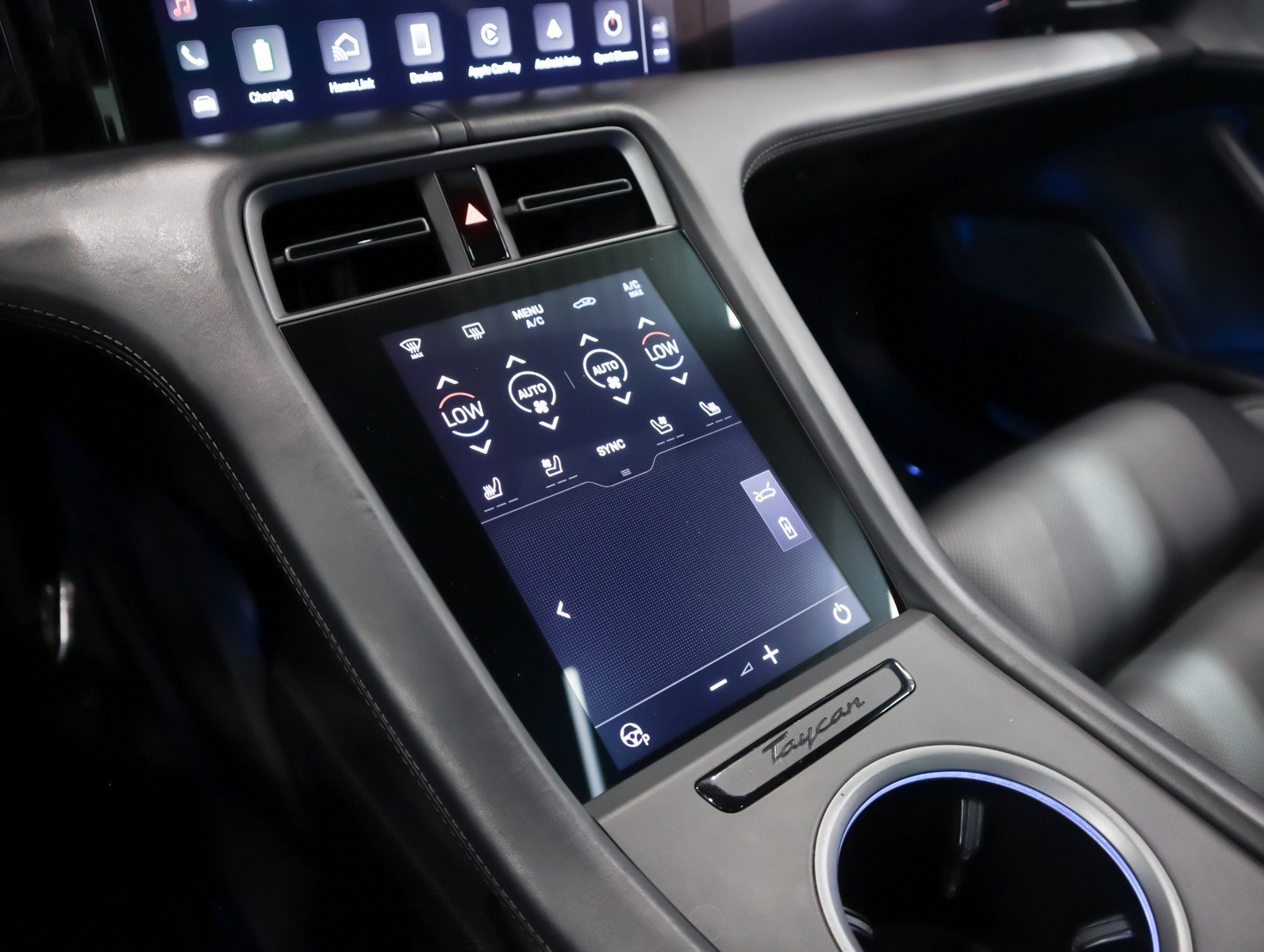 Certified 2022 Porsche Taycan 4S image 17