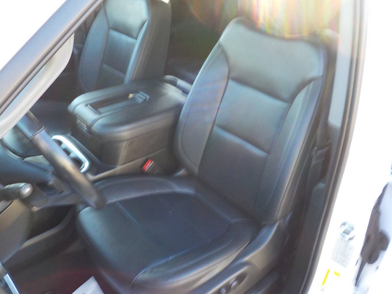 Used 2021 Chevrolet Silverado 1500 LTZ w/ Technology Package AWD/4WD image 14
