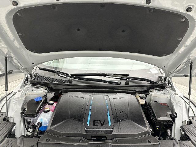 Certified 2024 Hyundai Ioniq 5 SEL AWD/4WD image 25