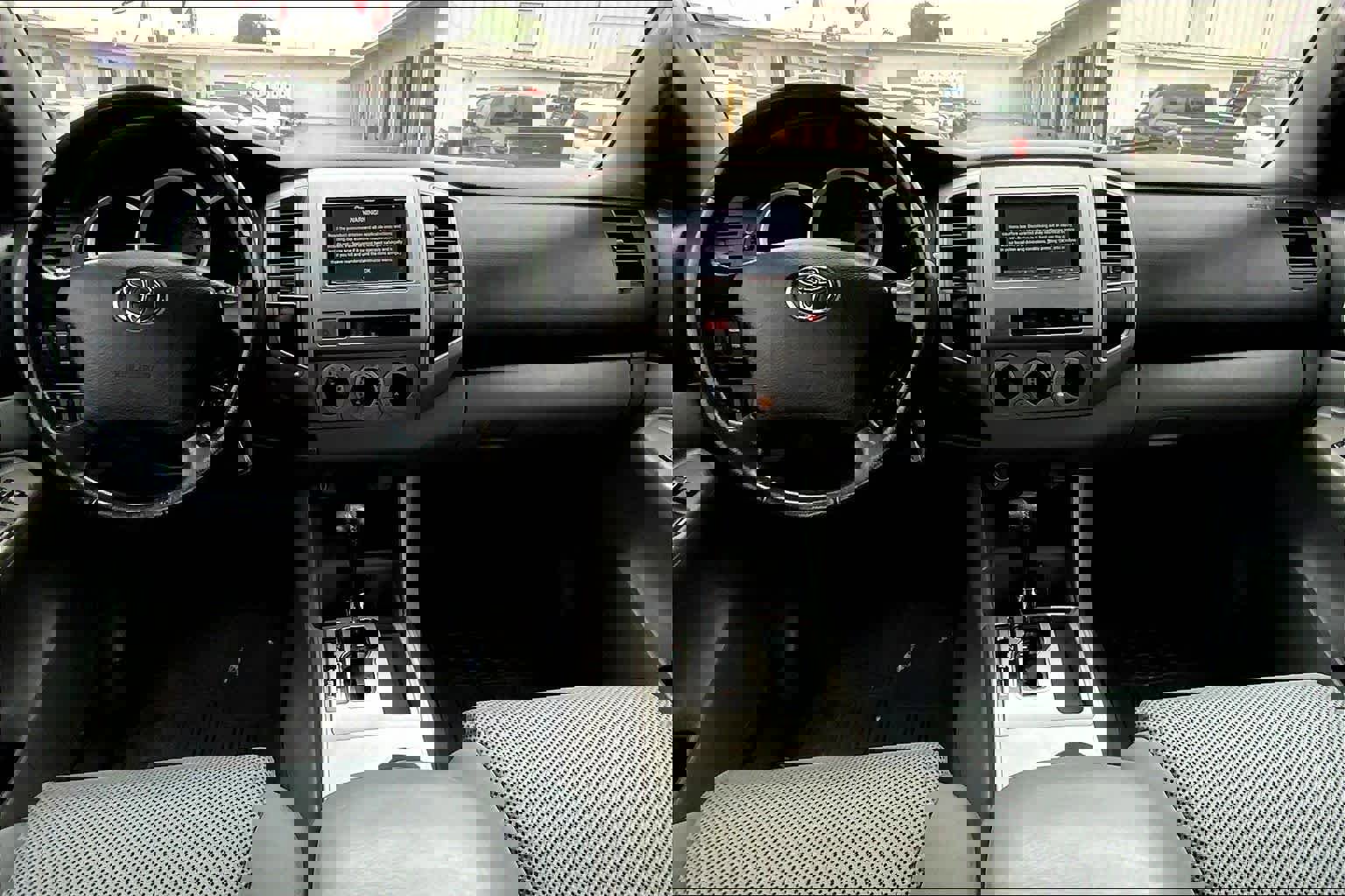 Used 2007 Toyota Tacoma PreRunner image 14