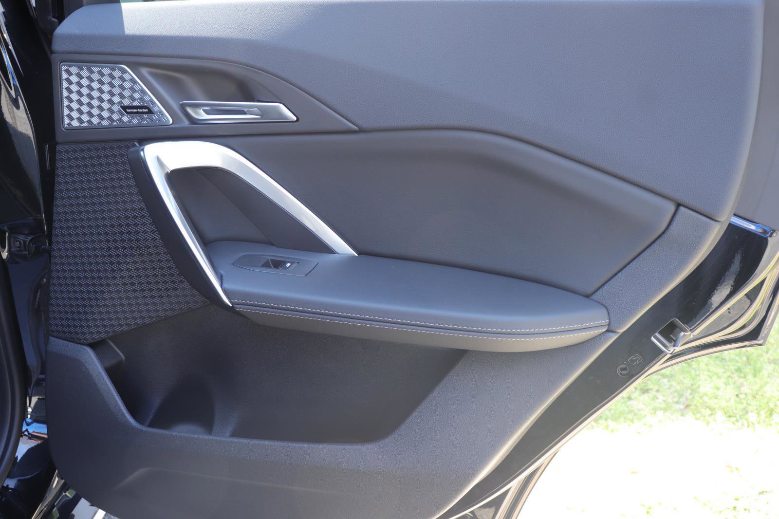 Used 2025 BMW X1 xDrive28i w/ Premium Package image 21