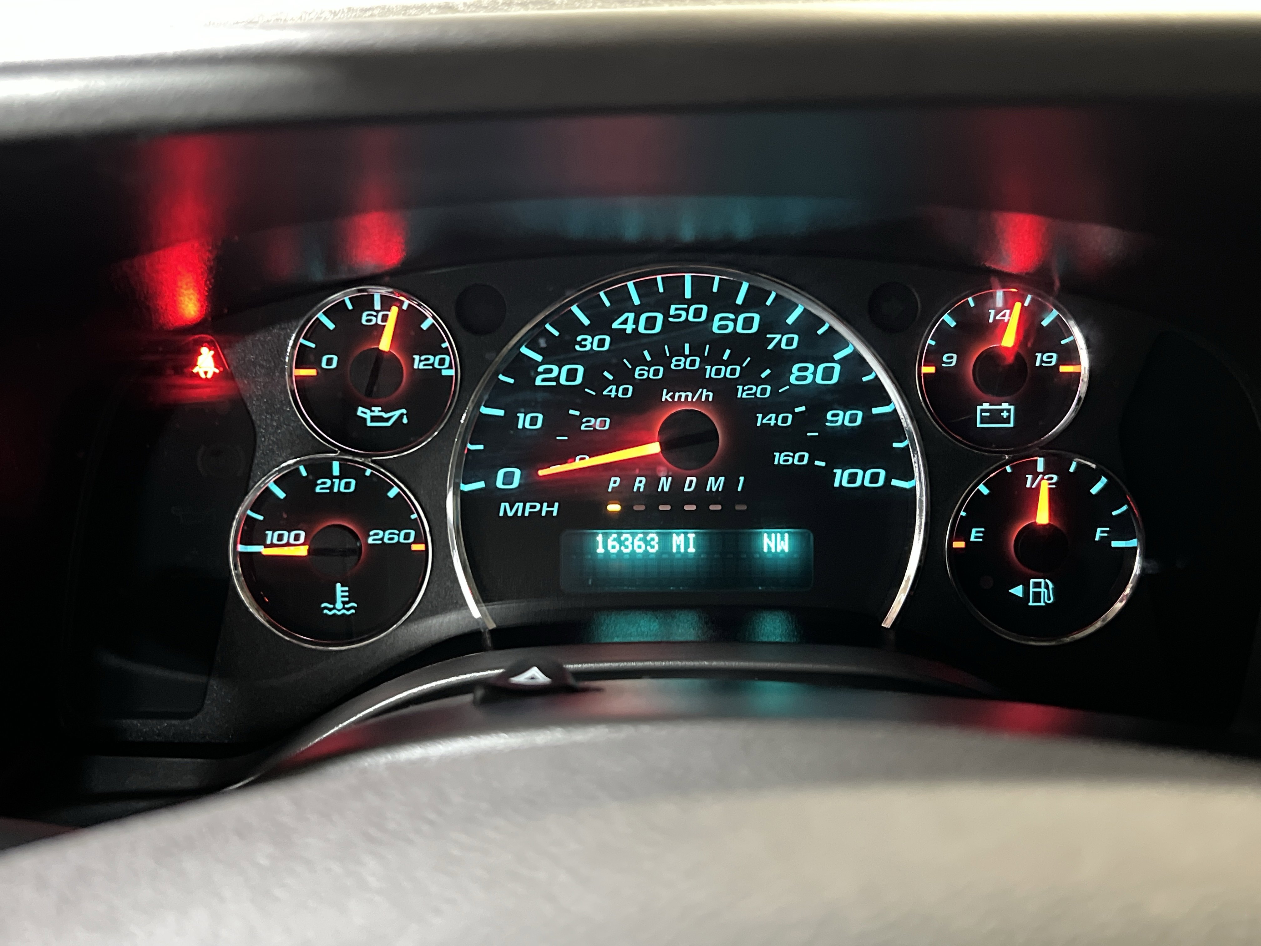 Certified 2023 Chevrolet Express 3500 w/ Driver Convenience Package image 21