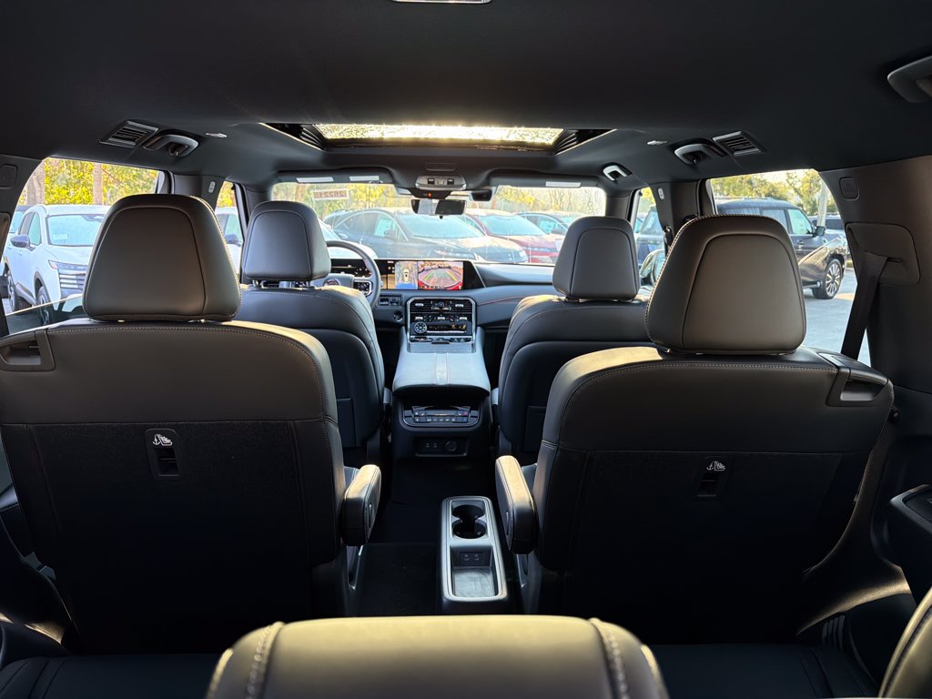 New 2026 Nissan Armada PRO-4X AWD/4WD image 33