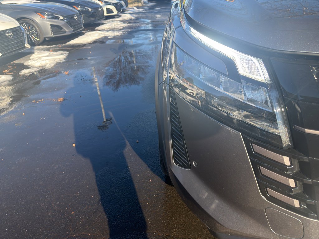 New 2026 Nissan Pathfinder Platinum image 10