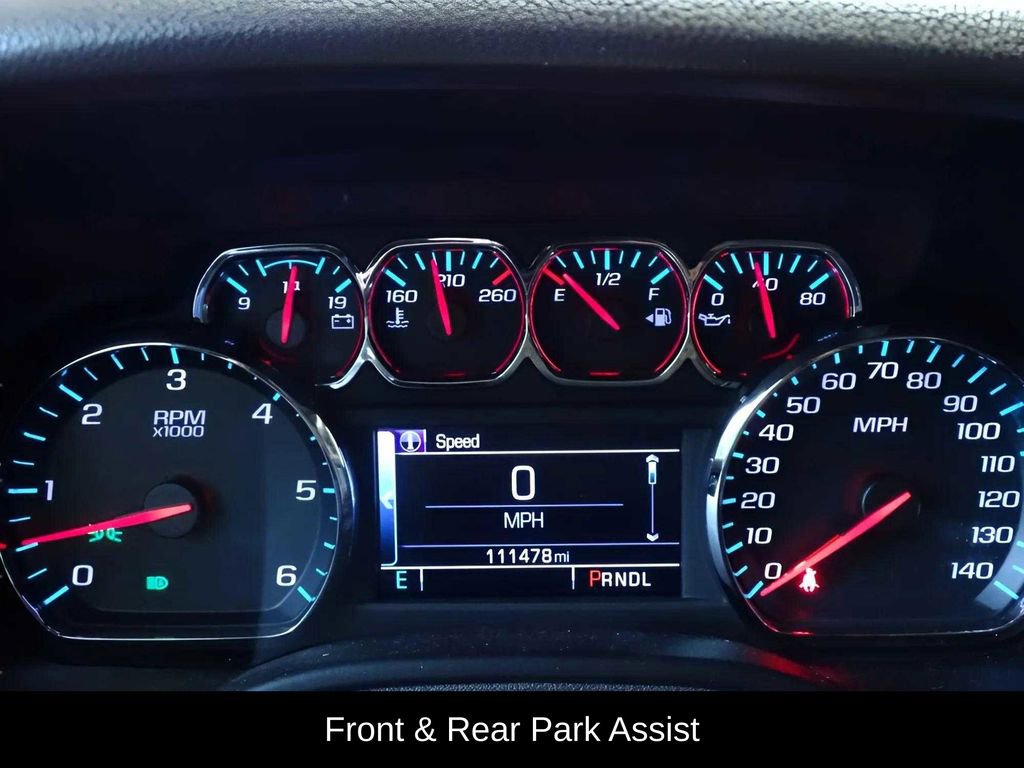 Used 2019 Chevrolet Tahoe LT w/ LT Signature Package image 27