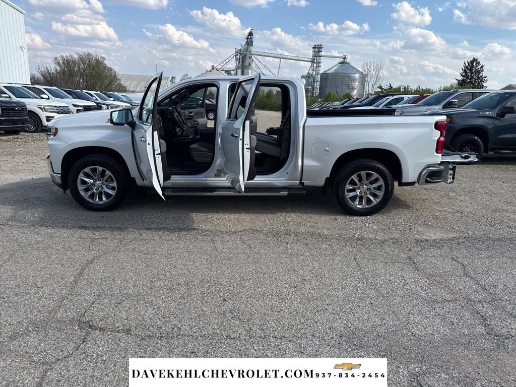 Certified 2022 Chevrolet Silverado 1500 LTZ w/ LTZ Premium Package AWD/4WD image 30