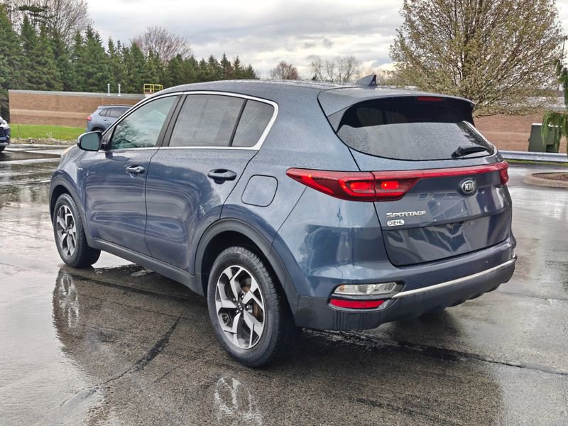 Used 2020 Kia Sportage LX w/ LX Popular Package image 9