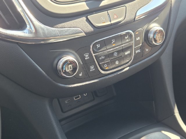 Certified 2024 Chevrolet Equinox LT FWD image 32